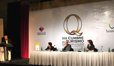 Argentina disertó en la Cumbre Nacional de Turismo en Chile